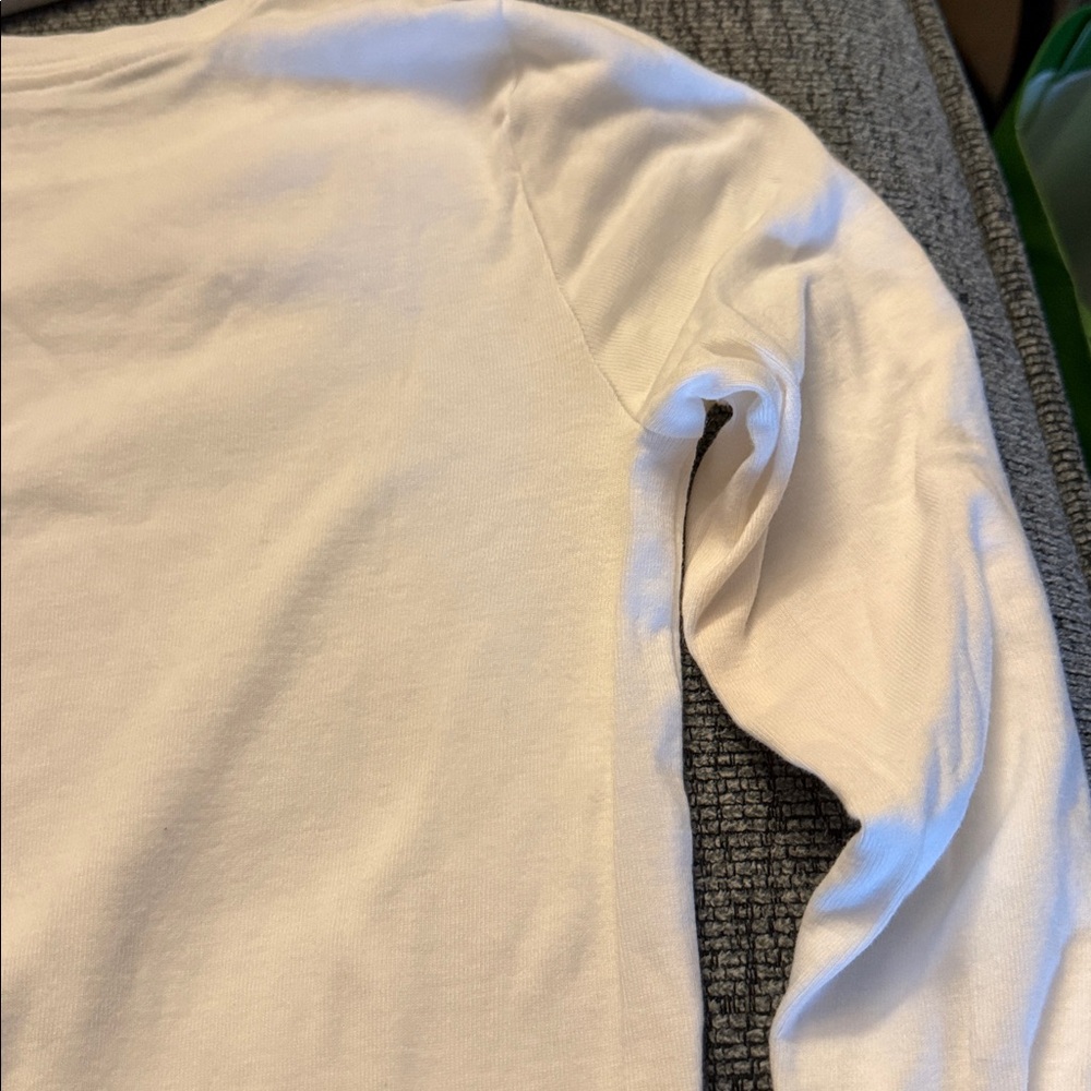 GAP Cream/White Favorite Crew Shirt - Size Small - Picture 13 of 15